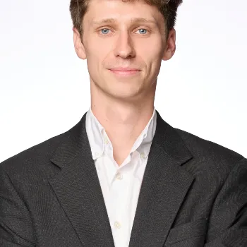 Oliver Clark picture